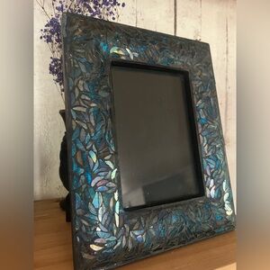 Pier 1 Iridescent Shell Mosaic 5x7 Photo Frame Blue Black Capiz Inlay